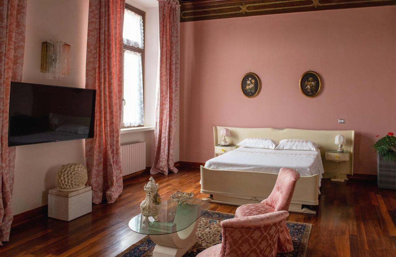 Palazzo Bed And Breakfast Calvisano Екстериор снимка