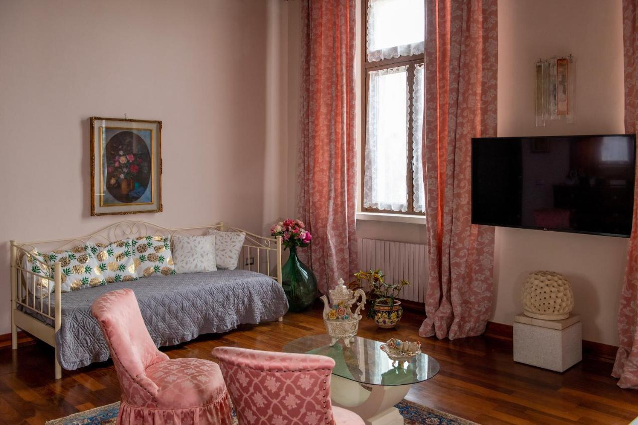 Palazzo Bed And Breakfast Calvisano Екстериор снимка